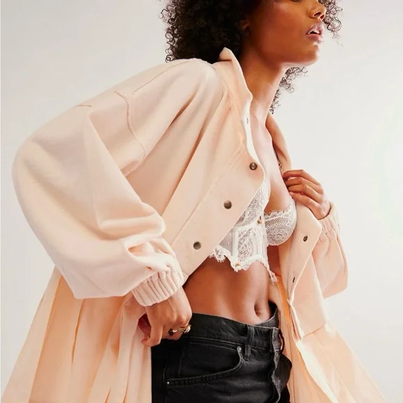 NWT Free People Ellie Sweatshirt - color Strawberry Cream Combo, size M - Picture 2 of 8